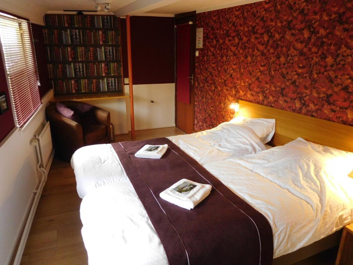 De Logeerboot Dordrecht Bed & Breakfast エクステリア 写真