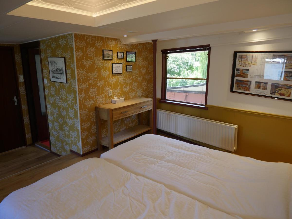 De Logeerboot Dordrecht Bed & Breakfast エクステリア 写真